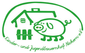 Logo des Kinder- und Jugendbauernhof Nickern e. V., im Comicstil ein Schweinchen vor einem Haus mit Zaun