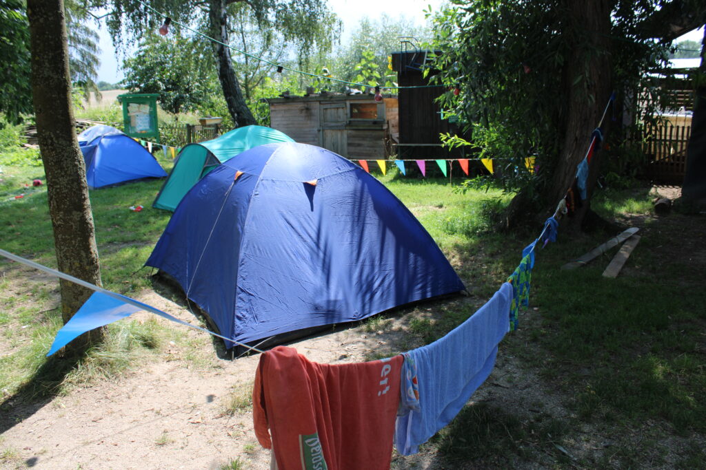 Sommerzeltlager auf dem Kinder- und Jugendbauernhof Nickern in Dresden