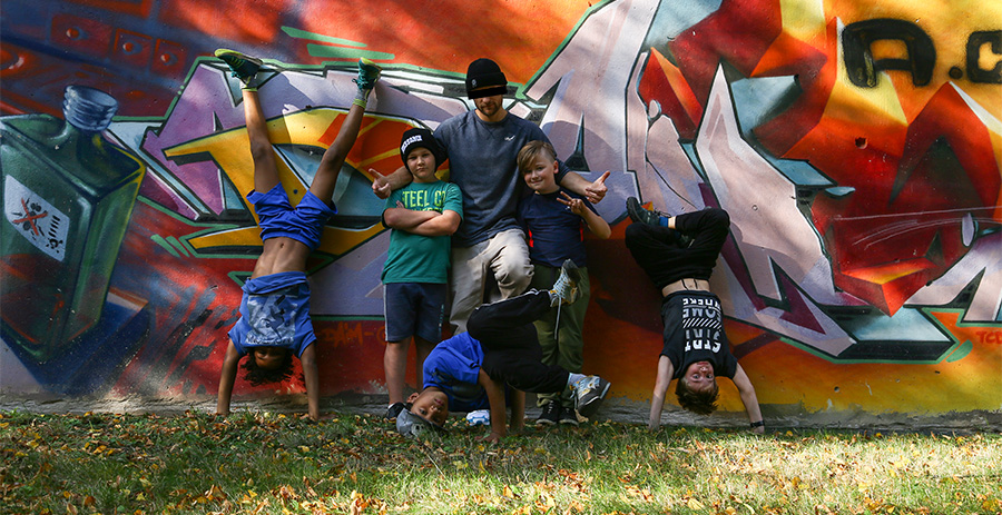 Urbane Woche in den Sommerferien 2022 mit Graffiti, Hip-Hop, Rap und Break-Dance auf dem KJB Nickern